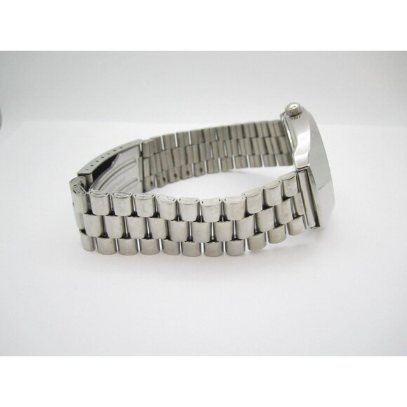 Women Qmax Quartz WR Analog 38mm Round Watch (H165) "New Battery" - Picture 8 of 10